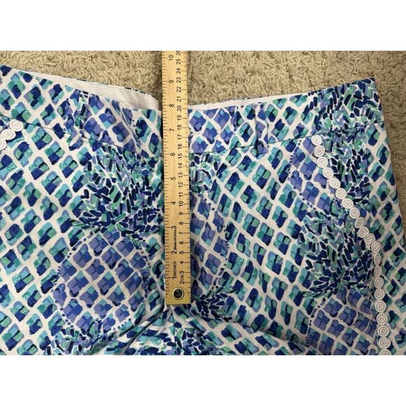 Lilly Pulitzer Callahan Shorts Toe In Pineapple Blue Green Crochet Trim Size 12 - Picture 13 of 14